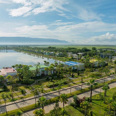 Wonderland Suites And Resort Sihanoukville Exterior photo