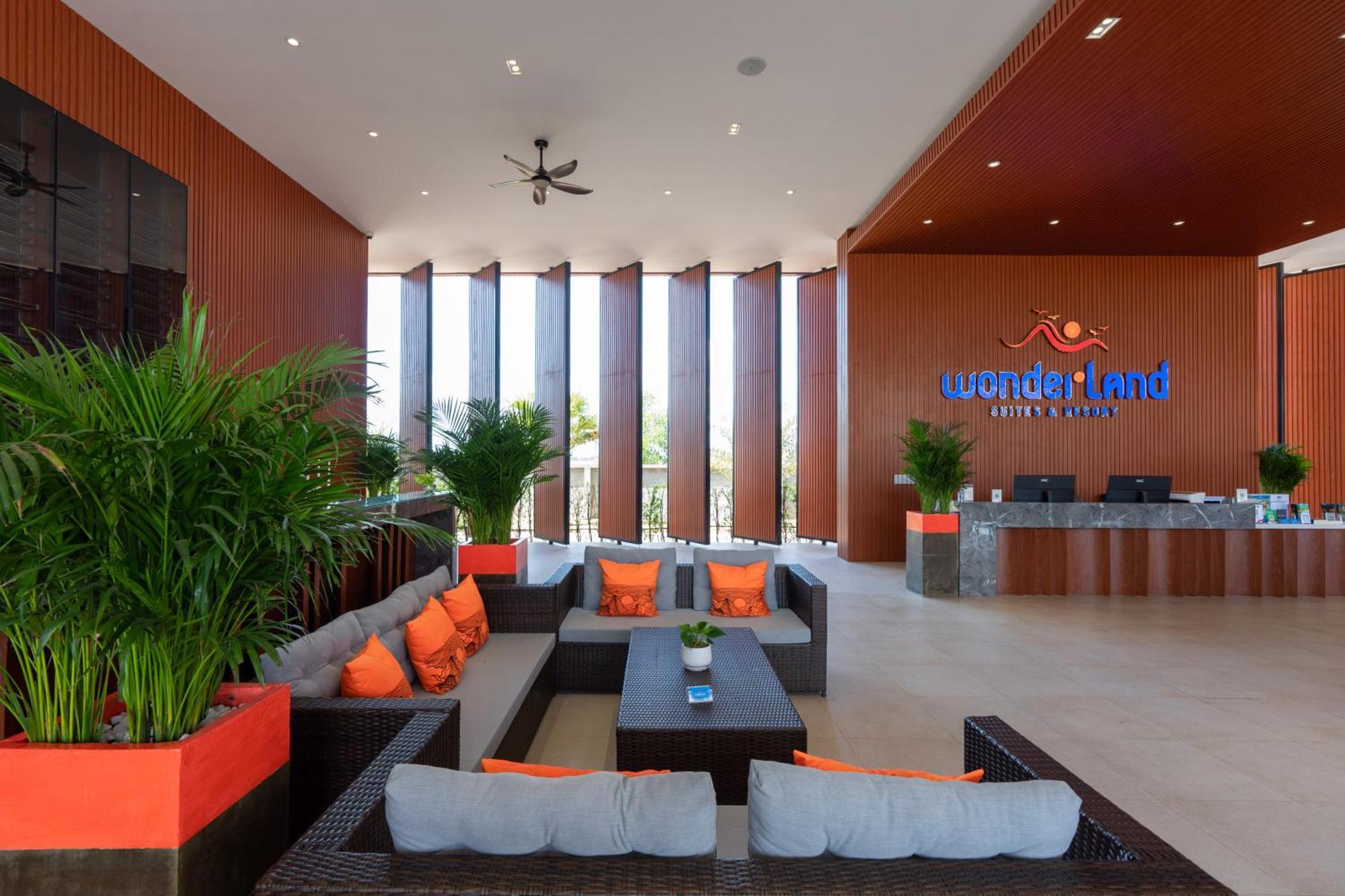 Wonderland Suites And Resort Sihanoukville Exterior photo