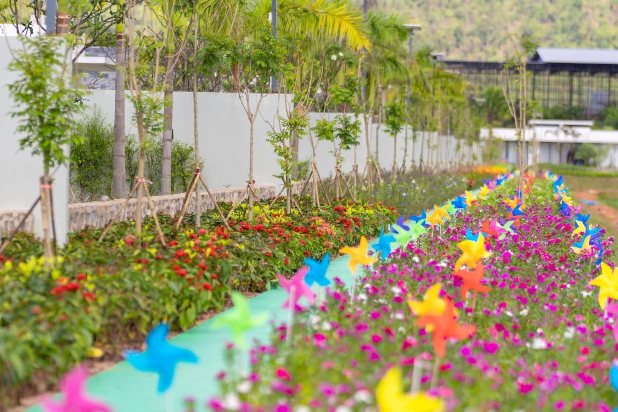Wonderland Suites And Resort Sihanoukville Exterior photo